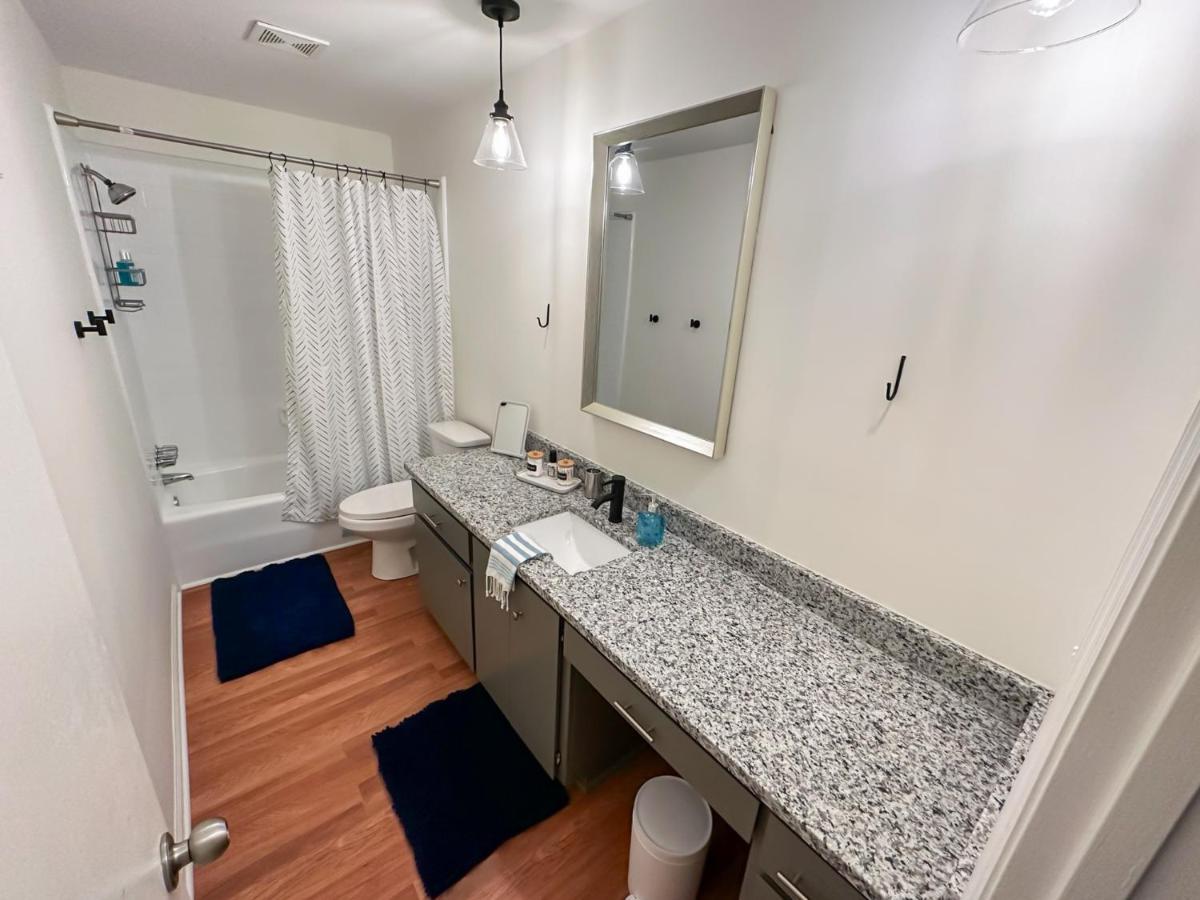 Сasa de vacaciones Cozy Oasis 15min To Dt & Tybee, Away From - The Nest Savannah