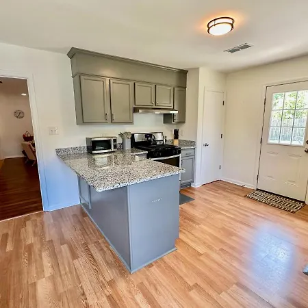 Cozy Oasis 15Min To Dt & Tybee, Home Away From Home - The Nest Savannah Esterno foto