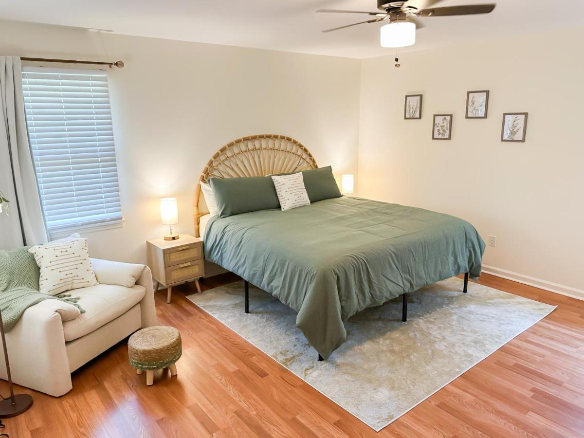 Cozy Oasis 15min To Dt & Tybee, Away From - The Nest Hébergement de vacances Savannah